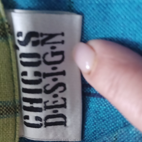 Woman's plaid button down blouse. EUC - Picture 3 of 8